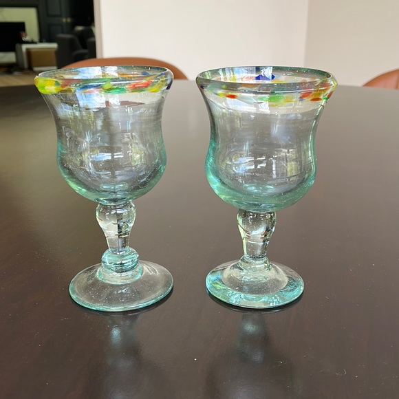 Two handblown drink glasses confetti trim - Picture 1 of 3